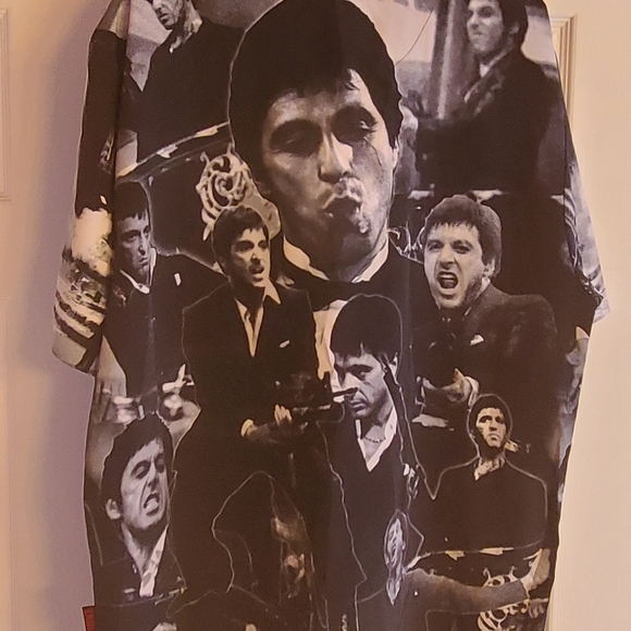 Scarface button down shirt - Picture 2 of 3